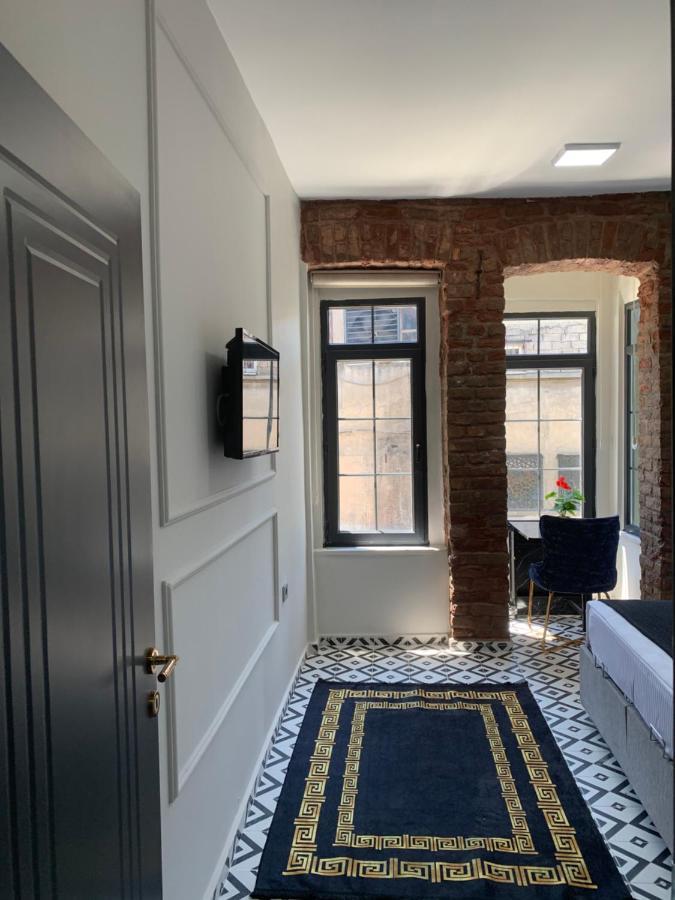 Nearby Taksim Spacious Flat With Duble Bed Κωνσταντινούπολη Εξωτερικό φωτογραφία