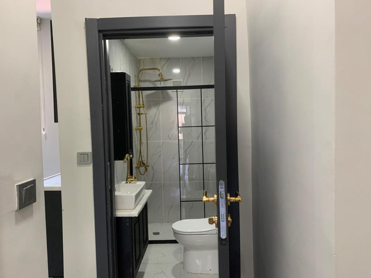 Nearby Taksim Spacious Flat With Duble Bed Κωνσταντινούπολη Εξωτερικό φωτογραφία