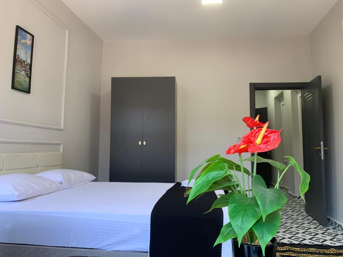 Nearby Taksim Spacious Flat With Duble Bed Κωνσταντινούπολη Εξωτερικό φωτογραφία