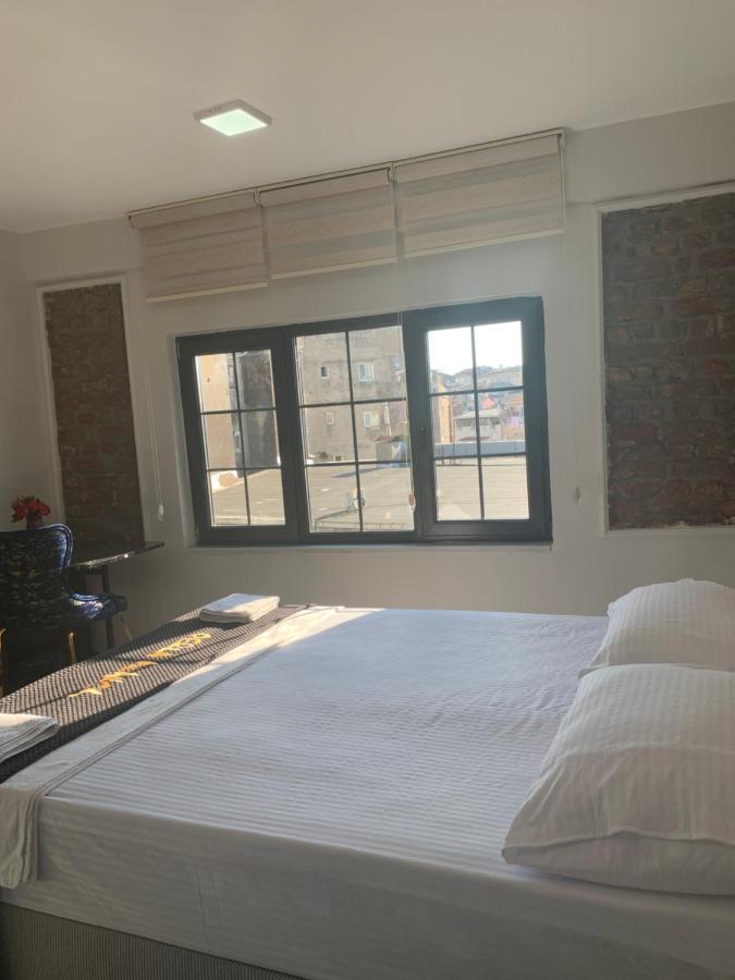 Nearby Taksim Spacious Flat With Duble Bed Κωνσταντινούπολη Εξωτερικό φωτογραφία