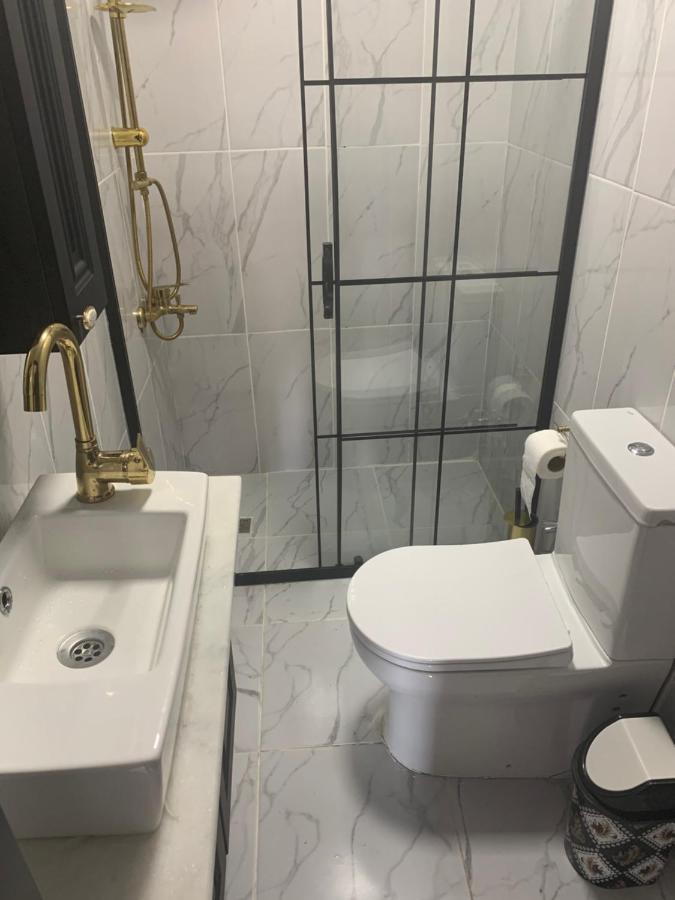 Nearby Taksim Spacious Flat With Duble Bed Κωνσταντινούπολη Εξωτερικό φωτογραφία