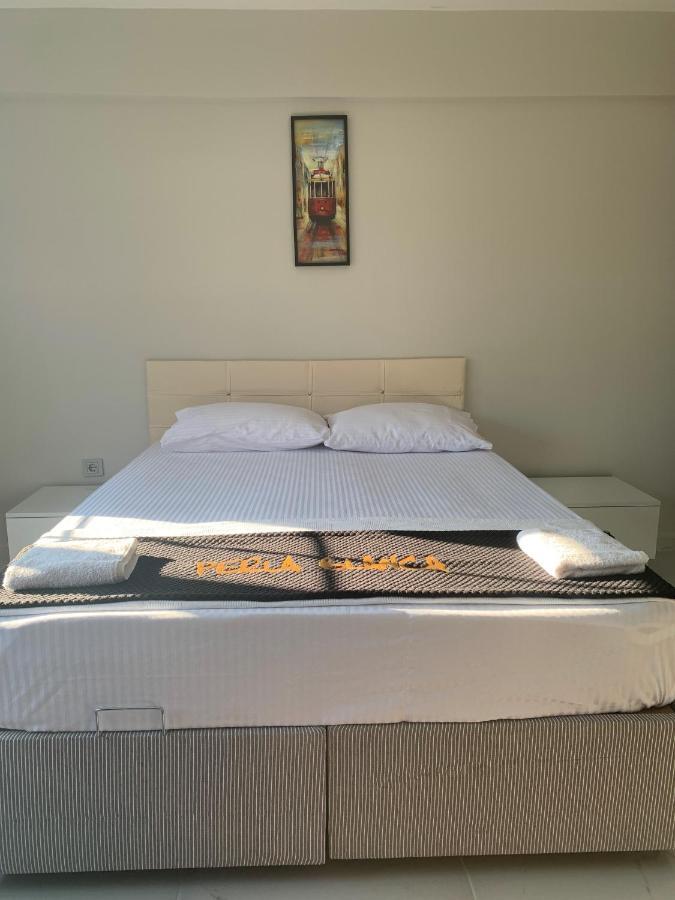 Nearby Taksim Spacious Flat With Duble Bed Κωνσταντινούπολη Εξωτερικό φωτογραφία