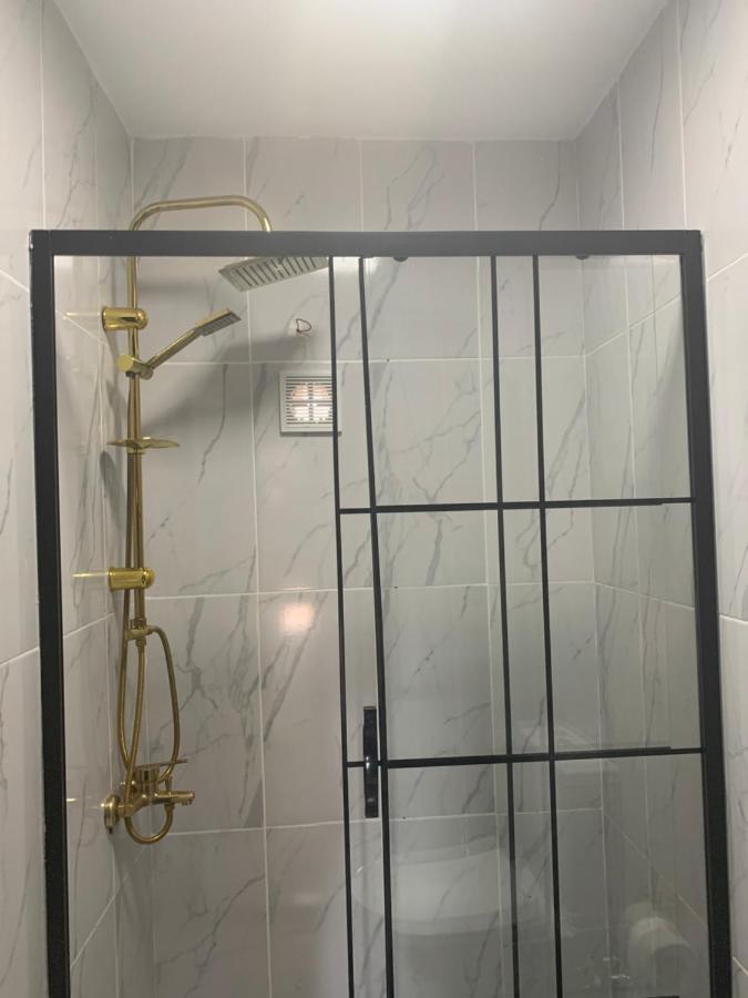 Nearby Taksim Spacious Flat With Duble Bed Κωνσταντινούπολη Εξωτερικό φωτογραφία