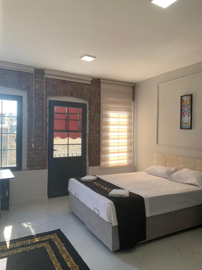 Nearby Taksim Spacious Flat With Duble Bed Κωνσταντινούπολη Εξωτερικό φωτογραφία